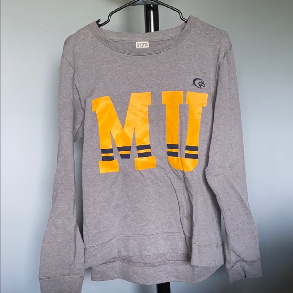 VS Pink Marquette University sweatshirt